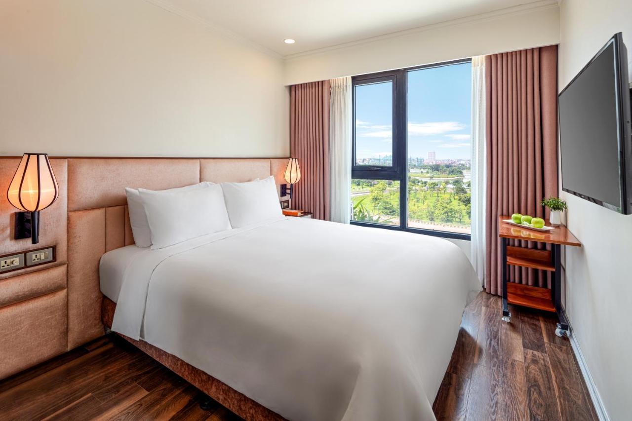 Ravatel Luxury Hotel Bac Giang Экстерьер фото