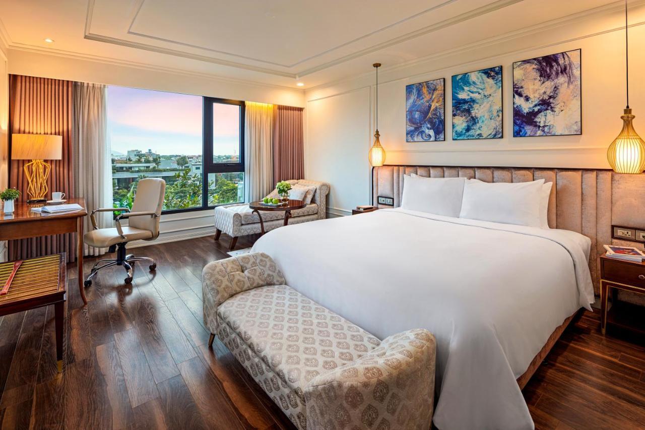 Ravatel Luxury Hotel Bac Giang Экстерьер фото