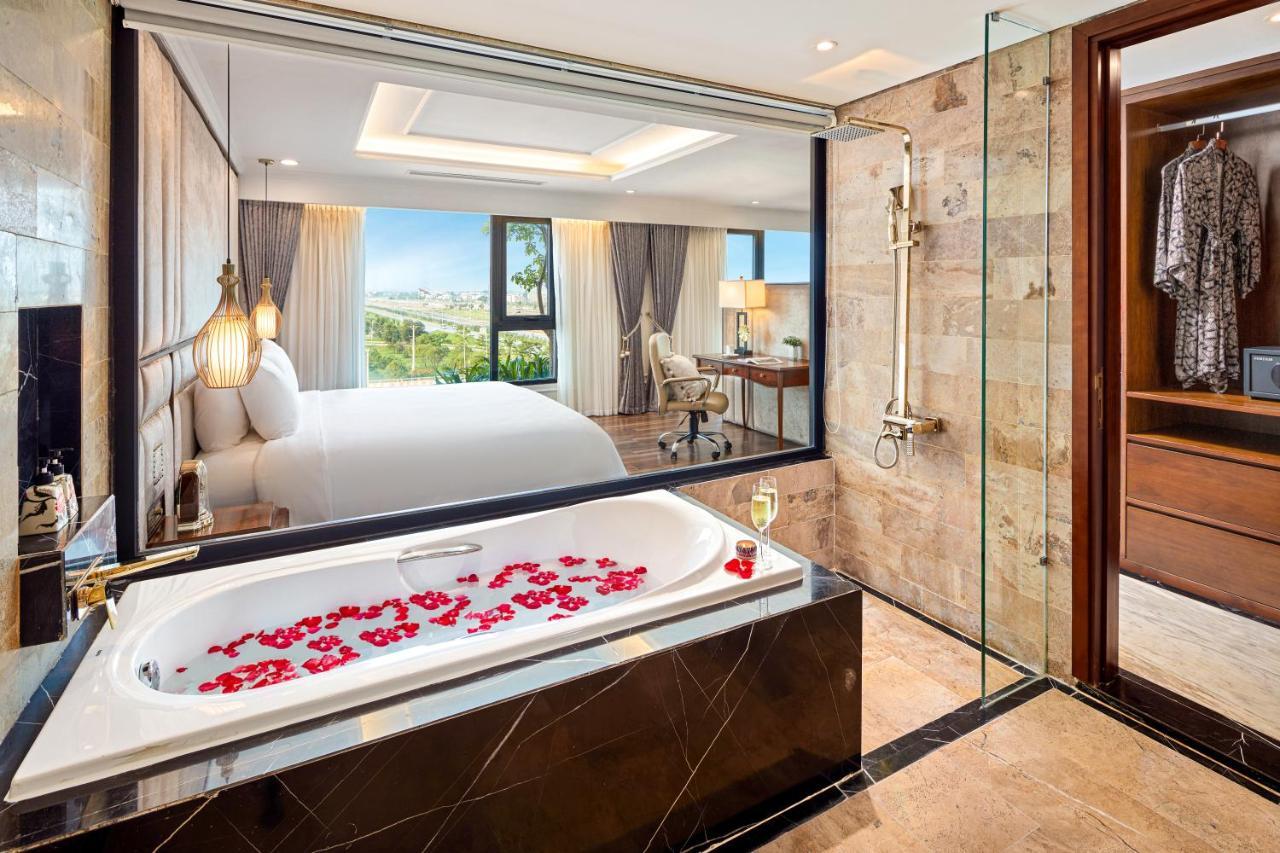 Ravatel Luxury Hotel Bac Giang Экстерьер фото