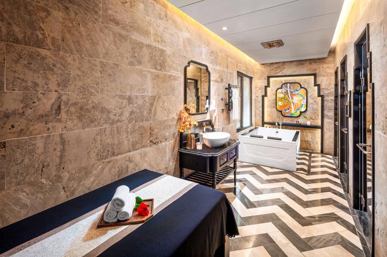 Ravatel Luxury Hotel Bac Giang Экстерьер фото