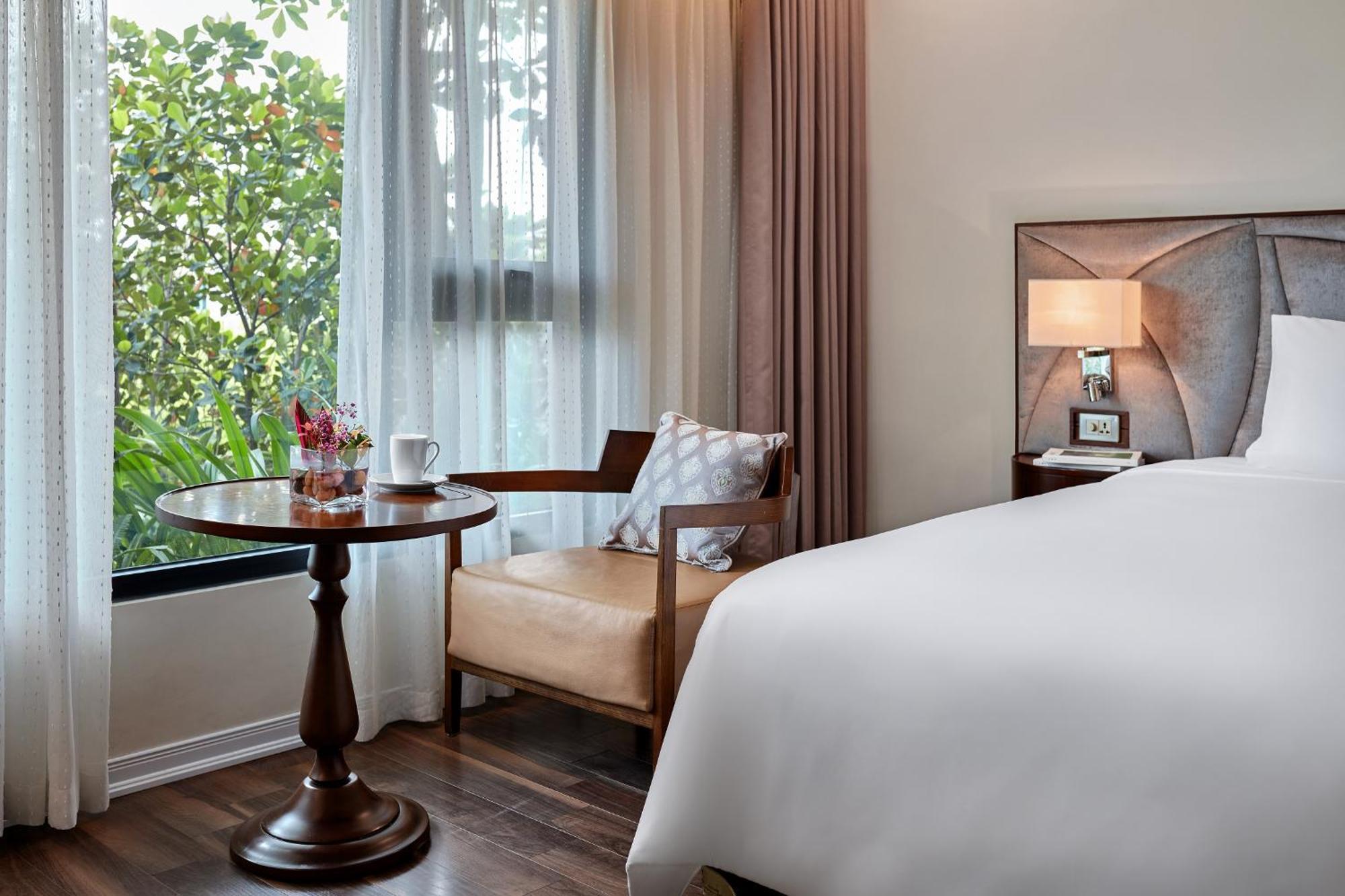 Ravatel Luxury Hotel Bac Giang Экстерьер фото